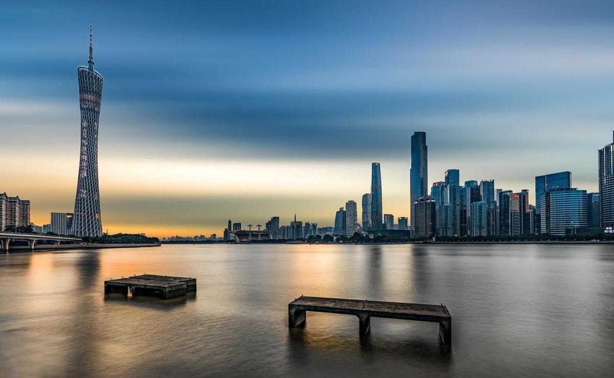 广东小城暖阳下的悠闲时光